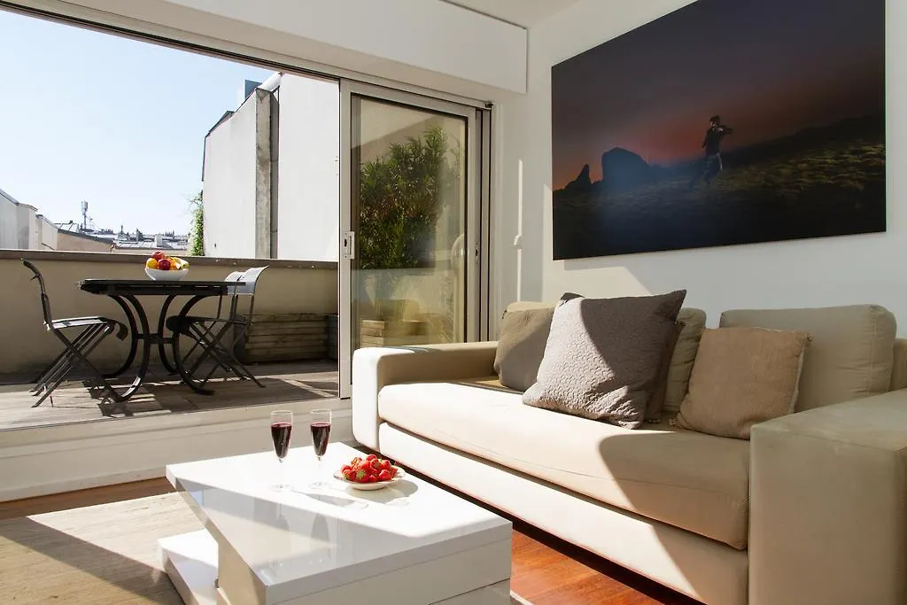 Private And Terrace - Le Marais * باريس